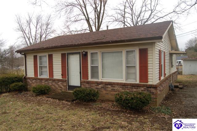 Listing Picture 215 Chestnut Street Campbellsville, KY 42718 MLS HK10004215