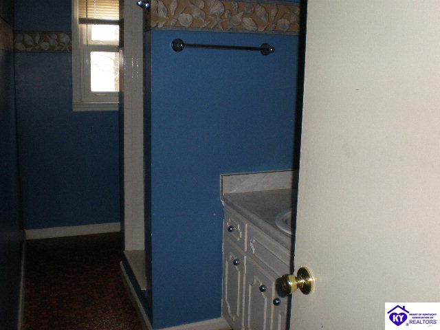 Listing Picture 206 Lakewood Drive Elizabethtown, KY 42701 MLS HK10004269