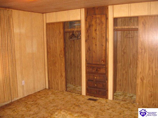 Listing Picture 245 Sherwood Drive Elizabethtown, KY 42701 MLS HK10004443