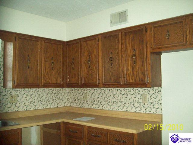 Listing Picture 1497 Catalpa Drive Radcliff, KY 40160 MLS HK10004494