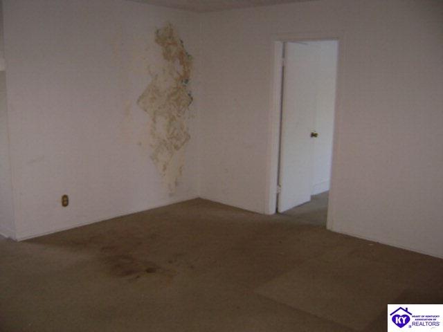 Listing Picture 9713 El Prado Street Louisville, KY 40272 MLS HK10004511