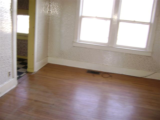 Listing Picture 611 S 43rd Street Louisville, KY 40211 MLS HK10004795