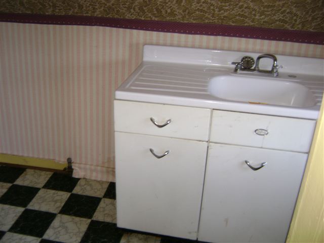 Listing Picture 611 S 43rd Street Louisville, KY 40211 MLS HK10004795