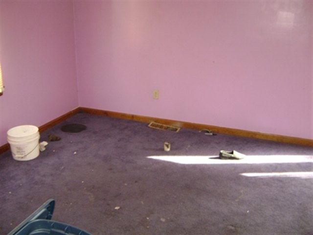 Listing Picture 1621 Earl Drive Louisville, KY 40215 MLS HK10004816