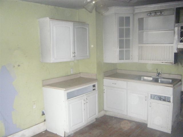 Listing Picture 301 E 3rd Street Hardinsburg, KY 40143 MLS HK10005055