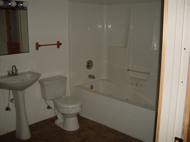 Listing Picture 130 Pleasant Hill Church Road Campbellsville, KY 42718 MLS HK10005394