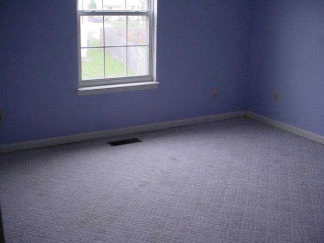 Listing Picture 106 Laurel Court Elizabethtown, KY 42701 MLS HK10005422