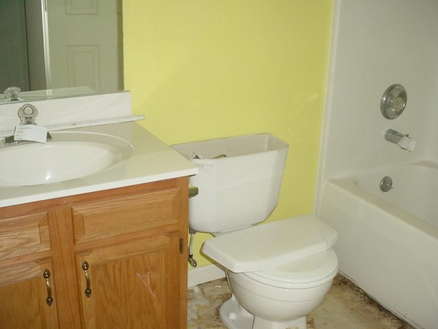 Listing Picture 106 Laurel Court Elizabethtown, KY 42701 MLS HK10005422