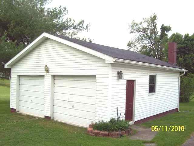Listing Picture 806 Page Street Campbellsville, KY 42718 MLS HK10005518