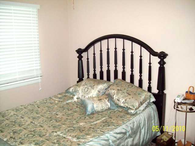 Listing Picture 806 Page Street Campbellsville, KY 42718 MLS HK10005518