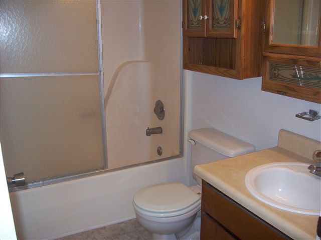 Listing Picture 101 Logan Court Elizabethtown, KY 42701 MLS HK10005613