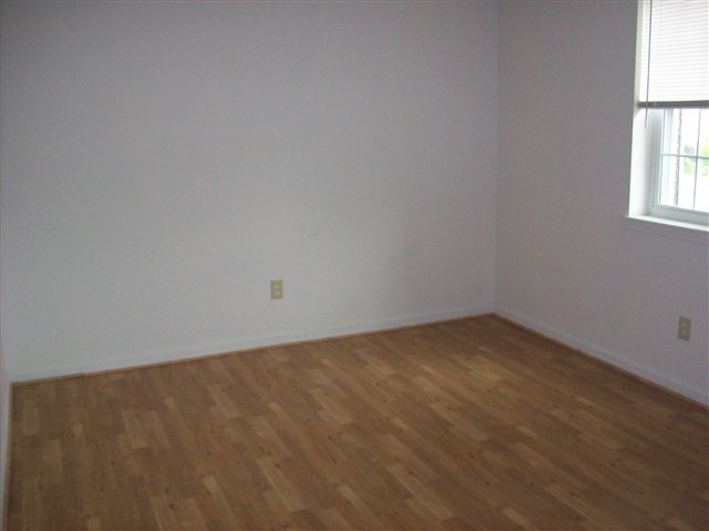 Listing Picture 101 Logan Court Elizabethtown, KY 42701 MLS HK10005613