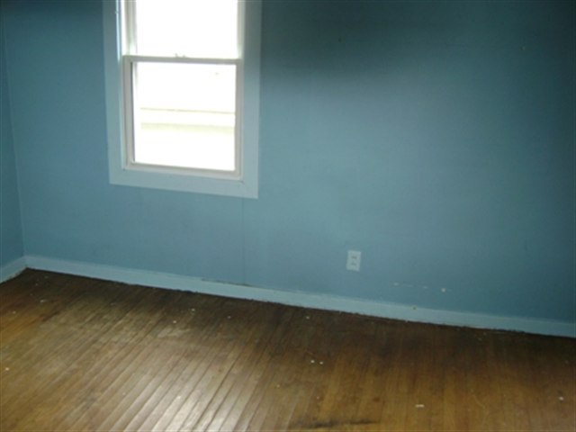 Listing Picture 4308 Taylor Boulevard Louisville, KY 40215 MLS HK10005732