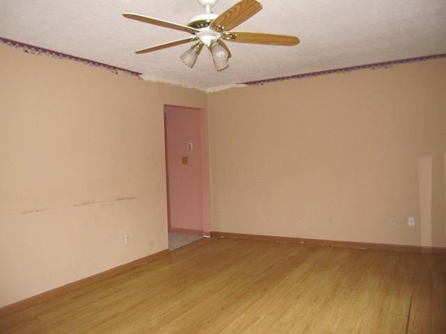 Listing Picture 220 Circle K Road Brandenburg, KY 40108 MLS HK10009451