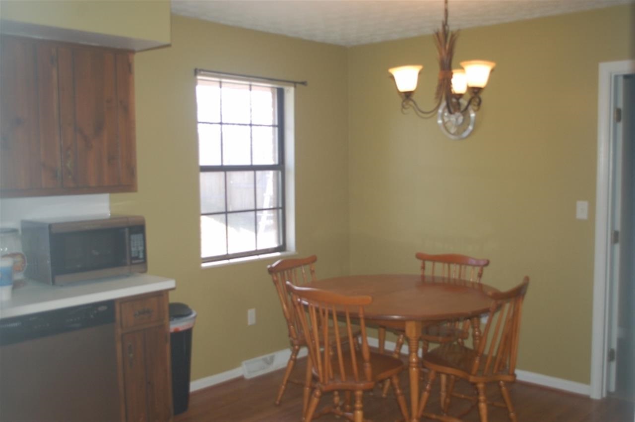 Listing Picture 107 Mayfield Drive Campbellsville, KY 42718 MLS HK10023544