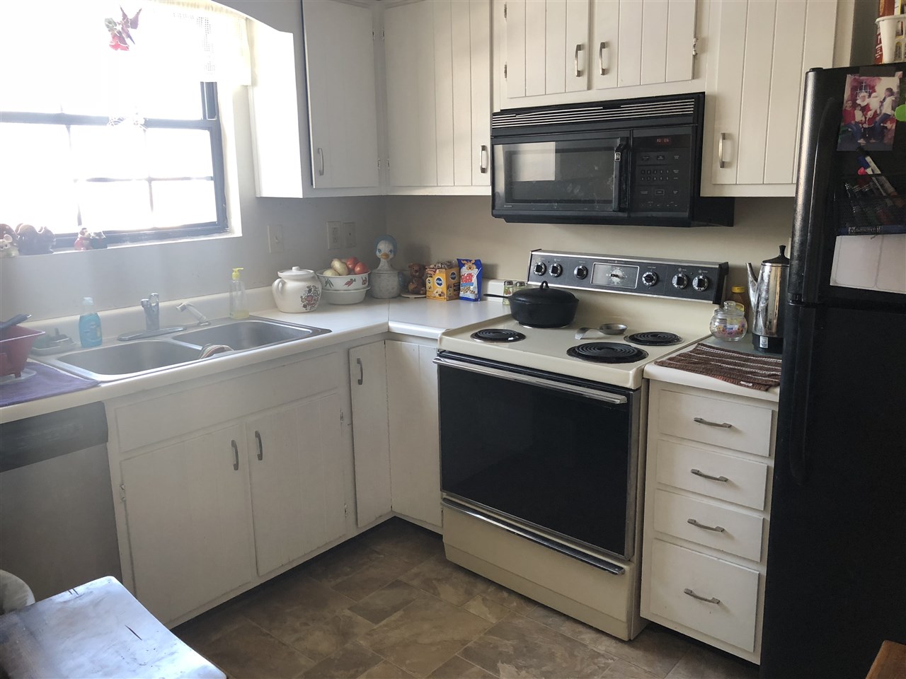 Listing Picture 106 B Melanie Lane Elizabethtown, KY 42701 MLS HK10042421