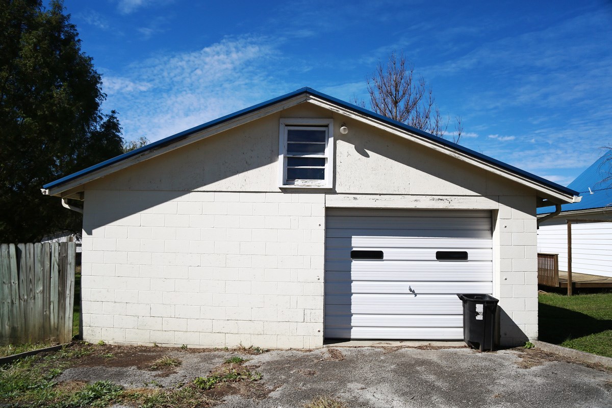 Listing Picture 425 S Central Avenue Campbellsville, KY 42718 MLS HK10047976