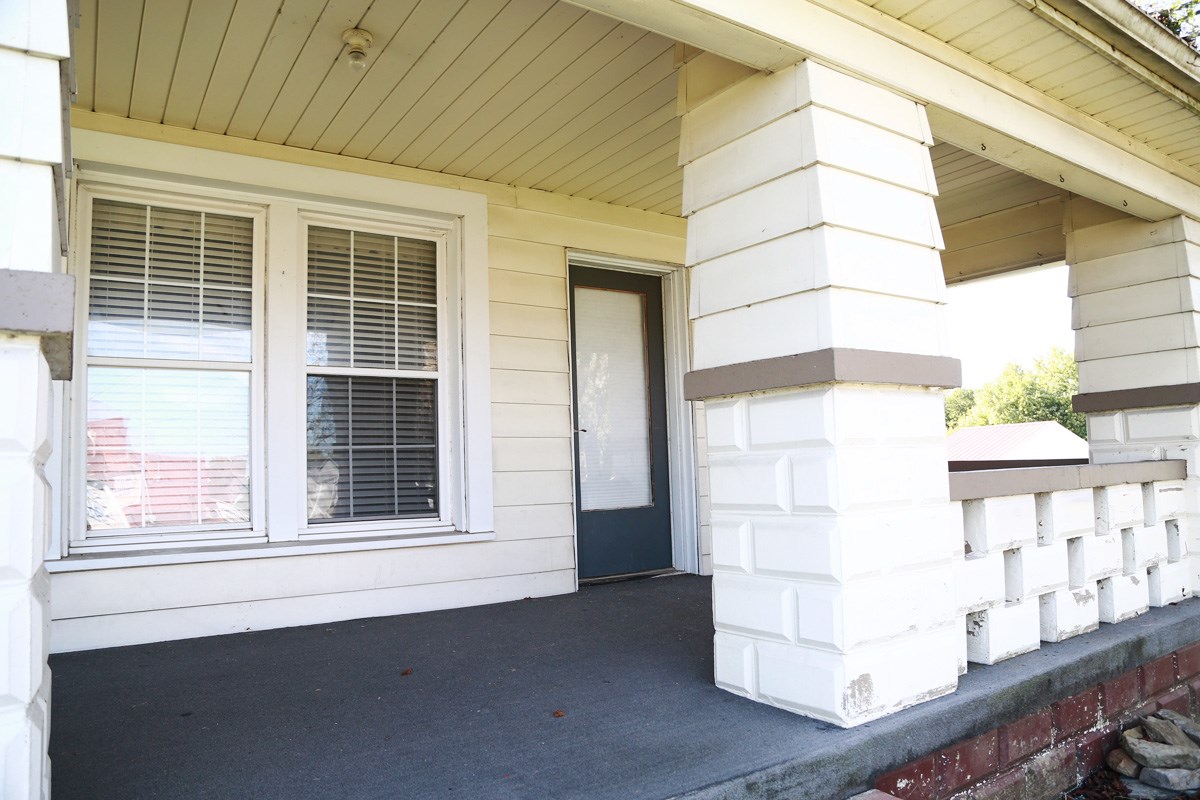 Listing Picture 425 S Central Avenue Campbellsville, KY 42718 MLS HK10047976