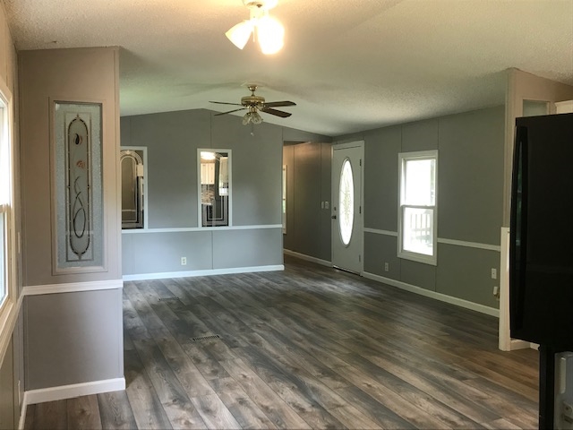 Listing Picture 60 Axtel Circle Loop McDaniels, KY 40152 MLS HK10048067