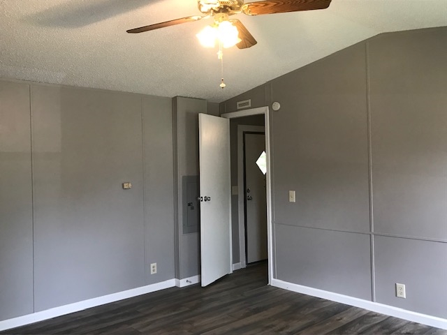 Listing Picture 60 Axtel Circle Loop McDaniels, KY 40152 MLS HK10048067