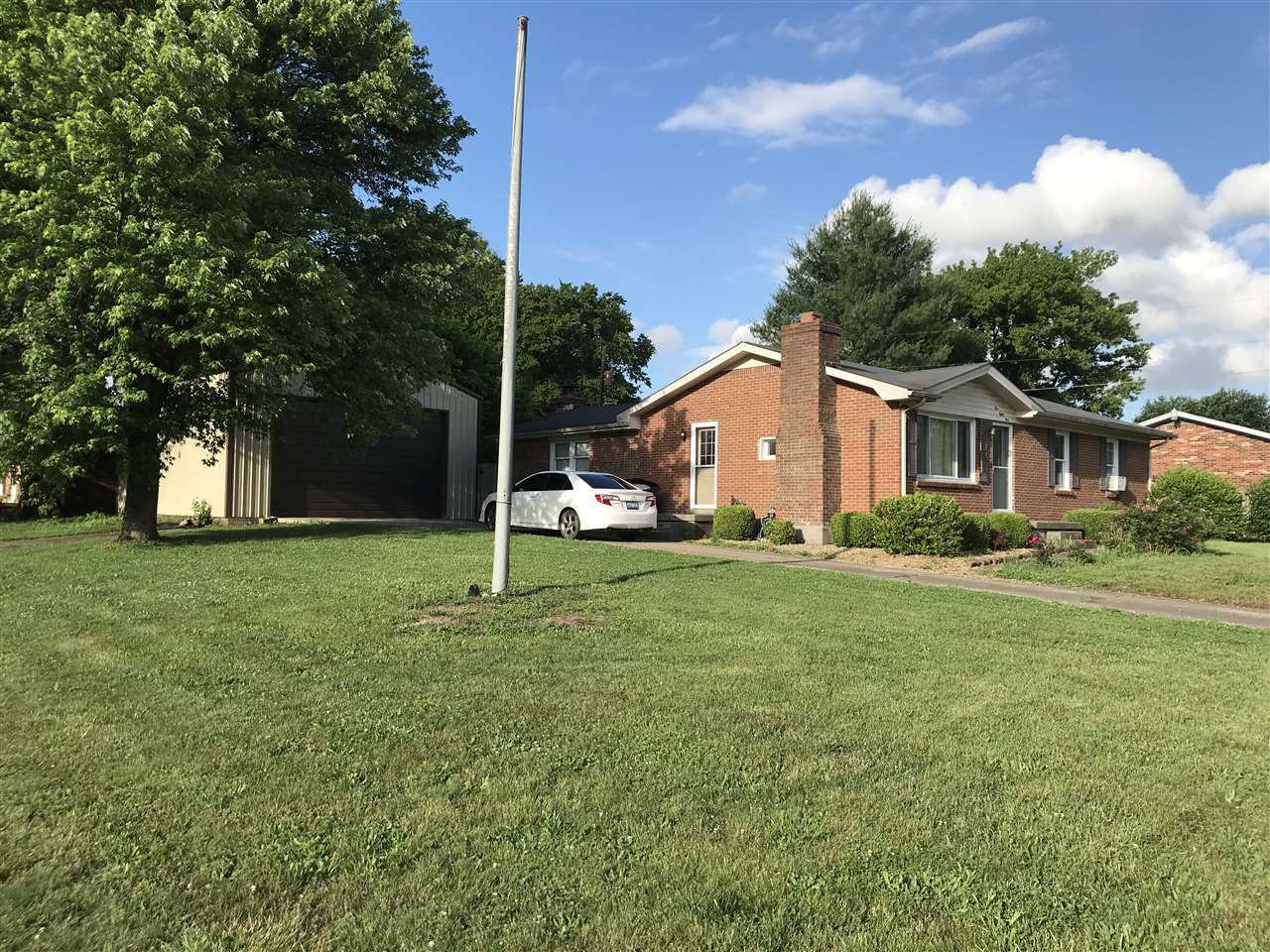 Listing Picture 189 Barberry Lane Bardstown, KY 40004 MLS HK10048406