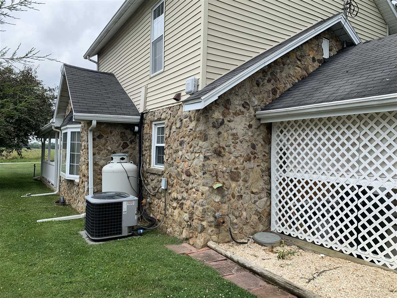 Listing Picture 3658 Old Columbia Road Campbellsville, KY 42718 MLS HK10048535