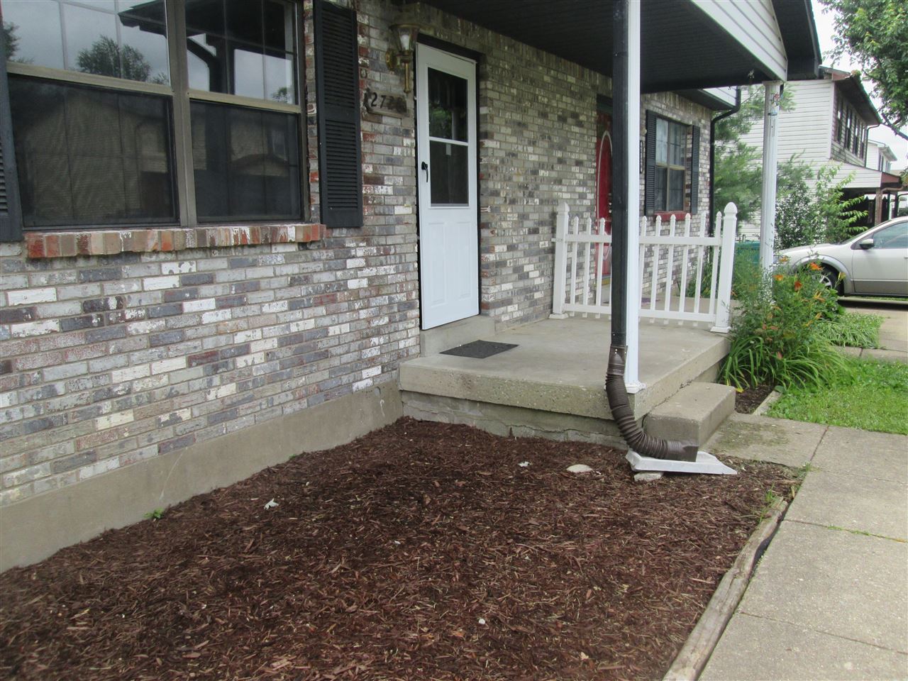 Listing Picture 2728 Pioneer Court Radcliff, KY 40160 MLS HK10048646