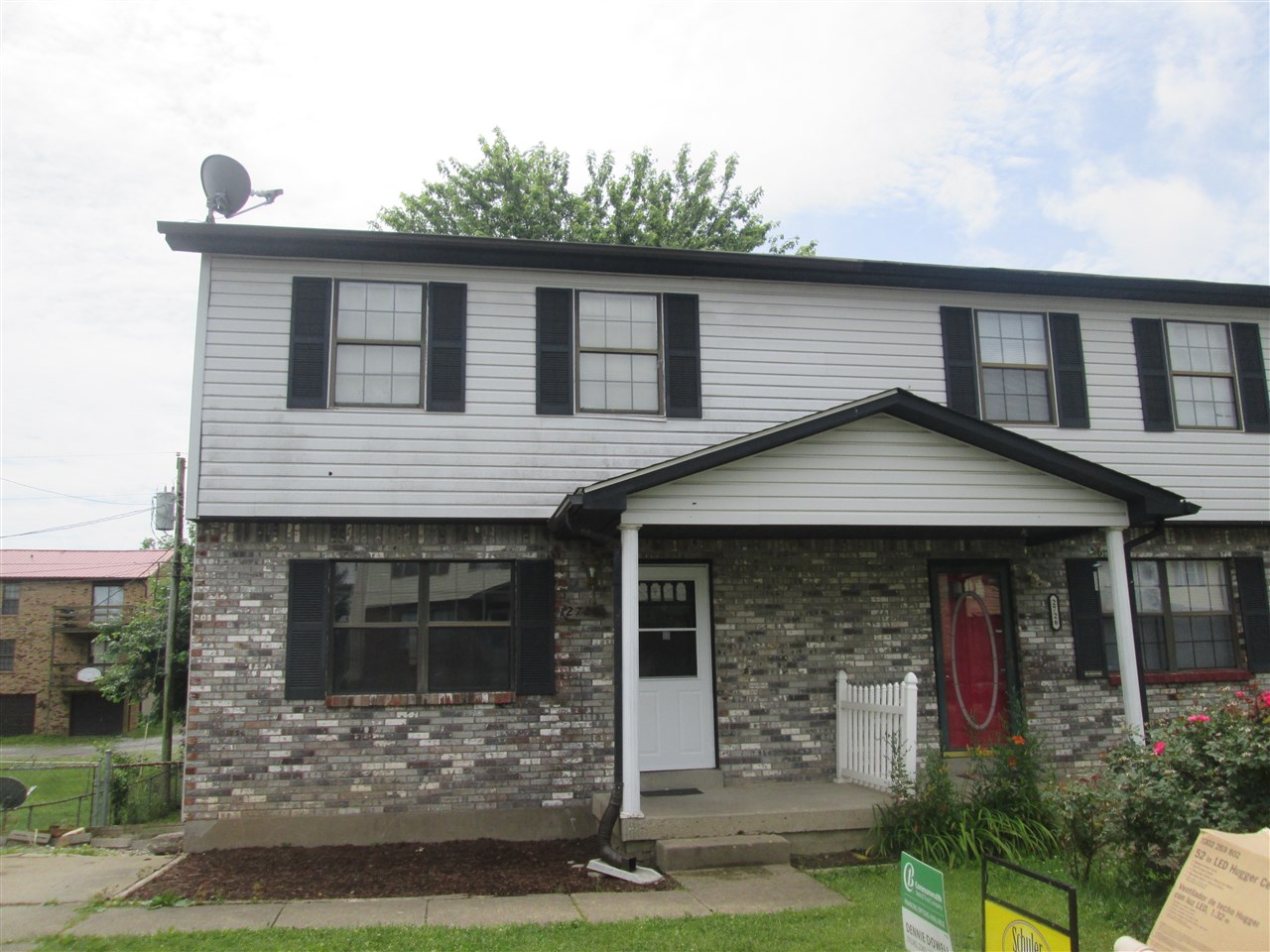 Listing Picture 2728 Pioneer Court Radcliff, KY 40160 MLS HK10048646