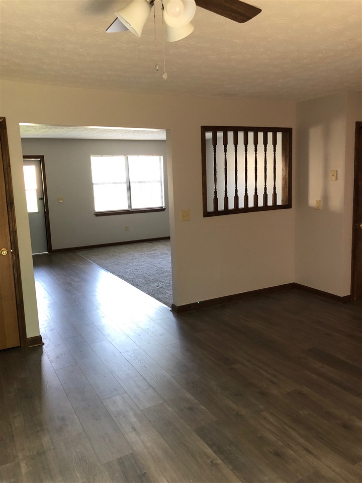 Listing Picture 2728 Pioneer Court Radcliff, KY 40160 MLS HK10048646