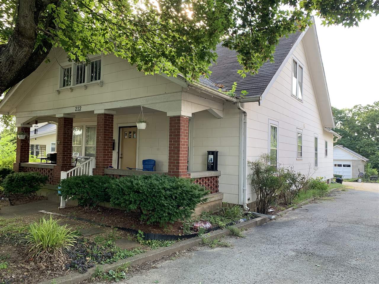 Listing Picture 212 Bell Avenue Campbellsville, KY 42718 MLS HK10048818