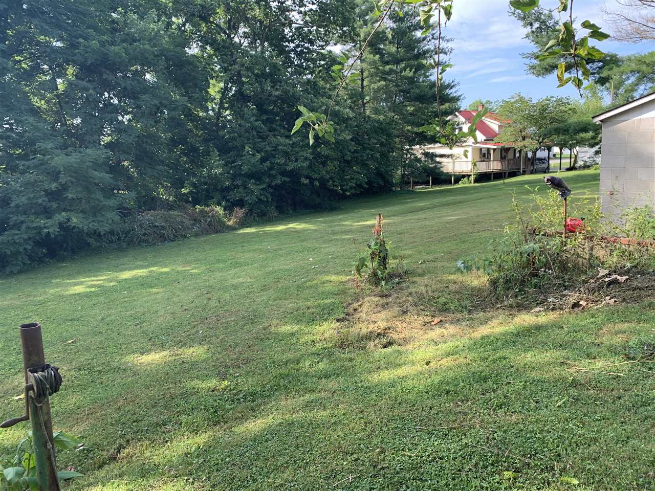 Listing Picture 212 Bell Avenue Campbellsville, KY 42718 MLS HK10048818