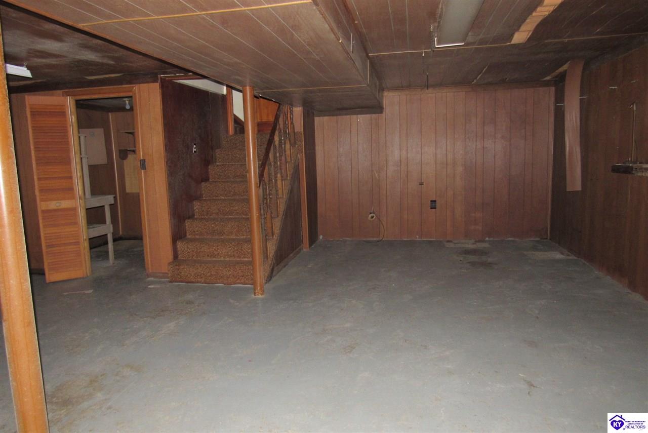 Listing Picture 416 Village Drive Elizabethtown, KY 42701 MLS HK10049718