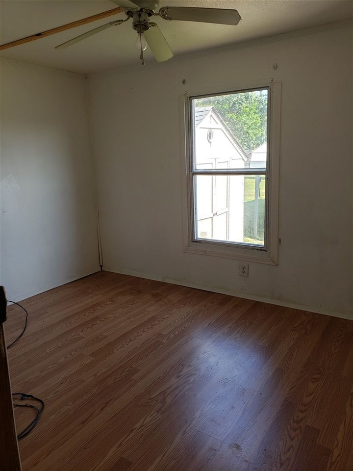 Listing Picture 141 Kelley Lane Elizabethtown, KY 42701 MLS HK10049451