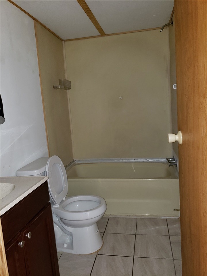 Listing Picture 141 Kelley Lane Elizabethtown, KY 42701 MLS HK10049451