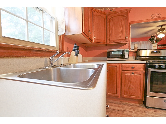 Listing Picture 406 w Walnut Street Leitchfield, KY 42754 MLS HK10049456