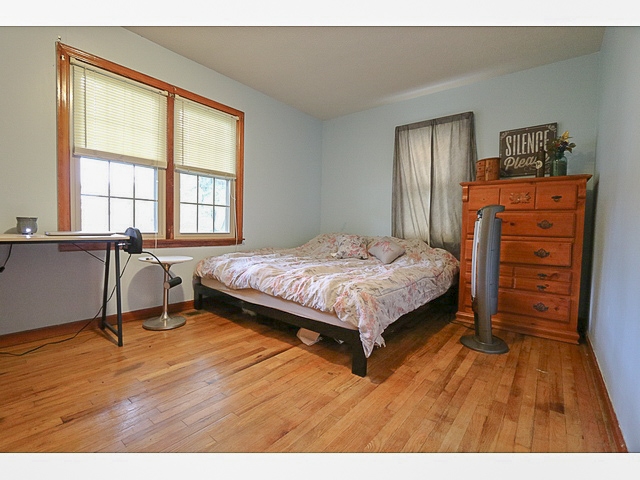 Listing Picture 406 w Walnut Street Leitchfield, KY 42754 MLS HK10049456