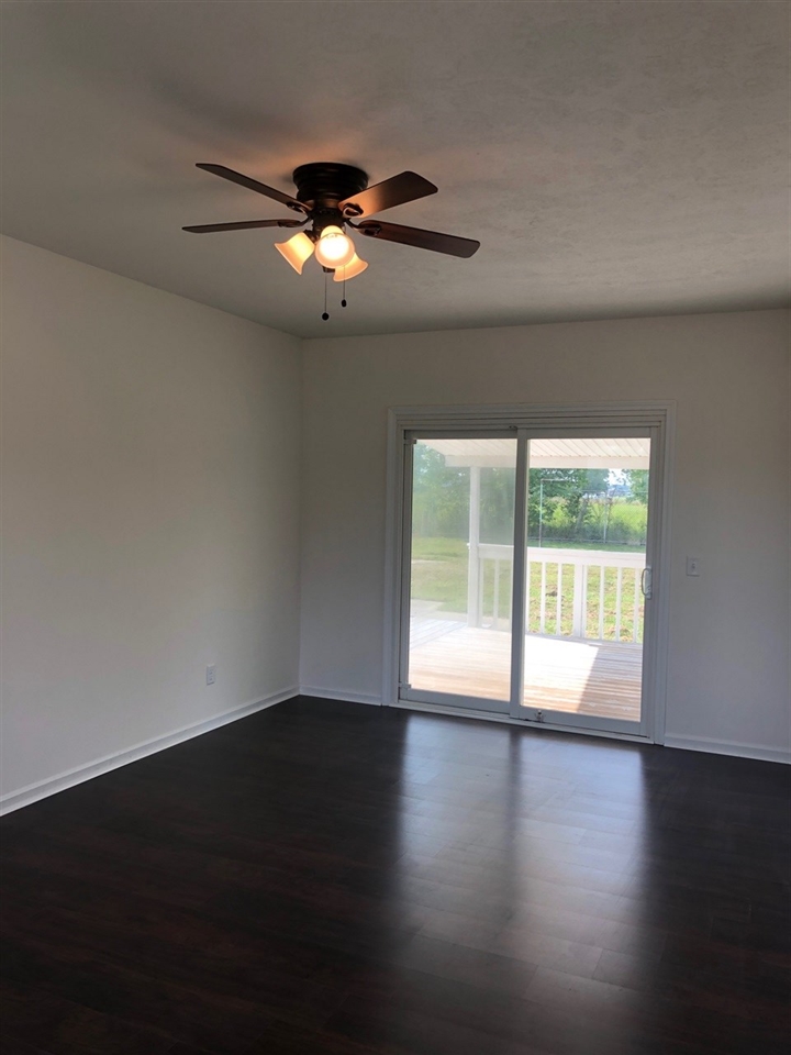 Listing Picture 111 Willoughby Street Hardinsburg, KY 40143 MLS HK10049368