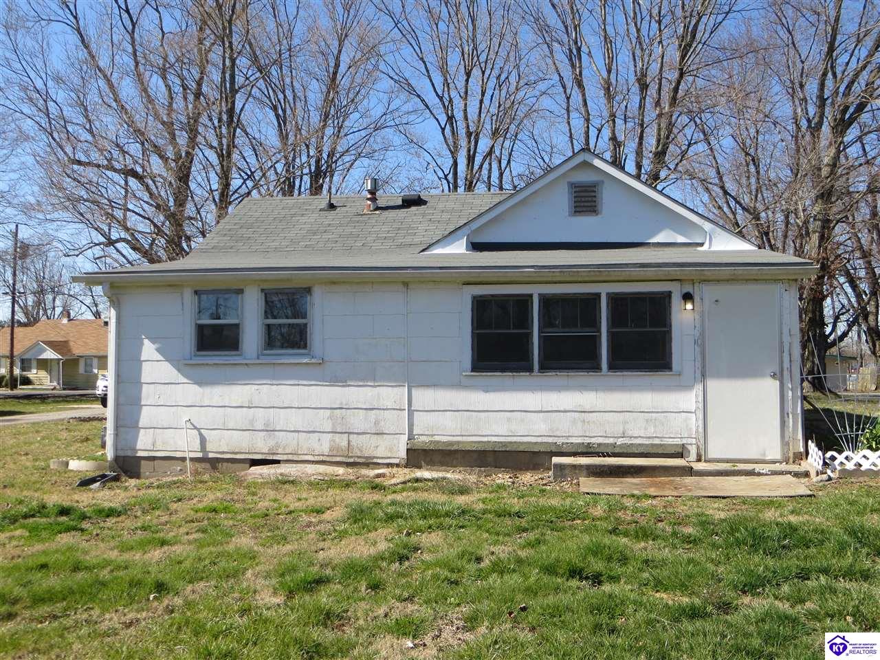 Listing Picture 506 E Millcreek Road Radcliff, KY 40160 MLS HK10049898