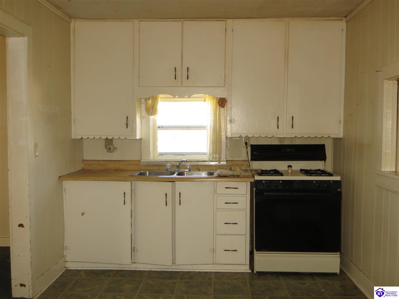 Listing Picture 506 E Millcreek Road Radcliff, KY 40160 MLS HK10049898