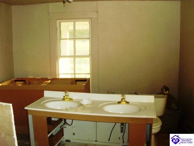 Listing Picture 217 Chandler Street Campbellsville, KY 42718 MLS HK10049975