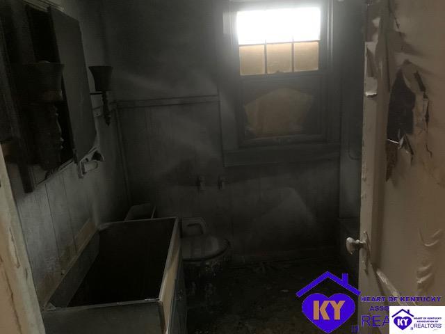 Listing Picture 304 Cecil Avenue Louisville, KY 40212 MLS HK10049904