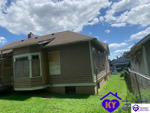 Listing Picture 304 Cecil Avenue Louisville, KY 40212 MLS HK10049904