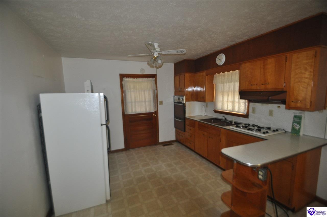 Listing Picture 603 Brown Street Vine Grove, KY 40175 MLS HK10049491