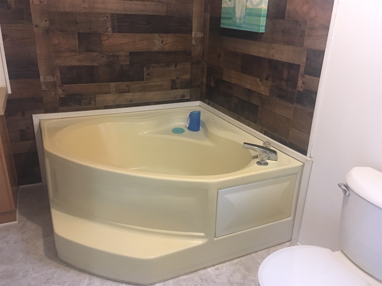 Listing Picture 2887 Sportsman Lake Road Elizabethtown, KY 42701 MLS HK10049983