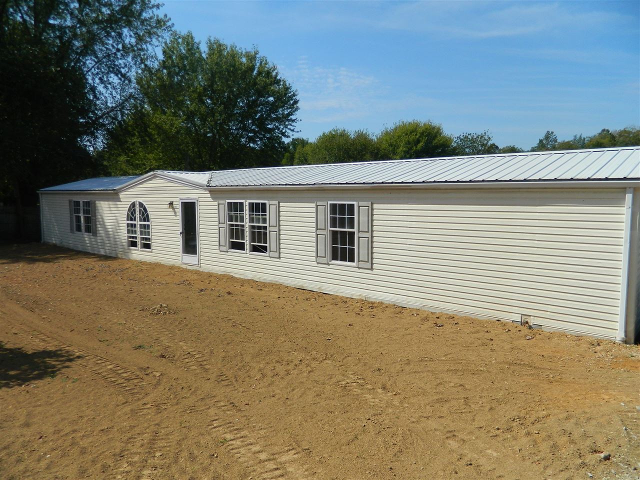 Listing Picture 2887 Sportsman Lake Road Elizabethtown, KY 42701 MLS HK10049983