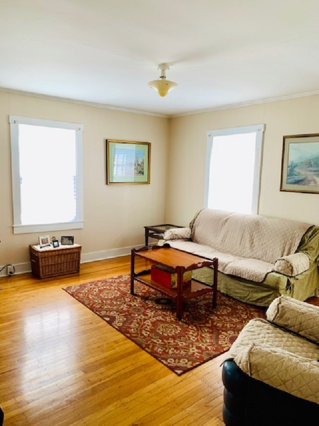 Listing Picture 107 W Forest Avenue Hodgenville, KY 42748 MLS HK10050103