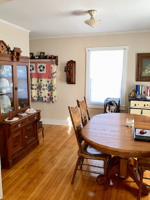 Listing Picture 107 W Forest Avenue Hodgenville, KY 42748 MLS HK10050103