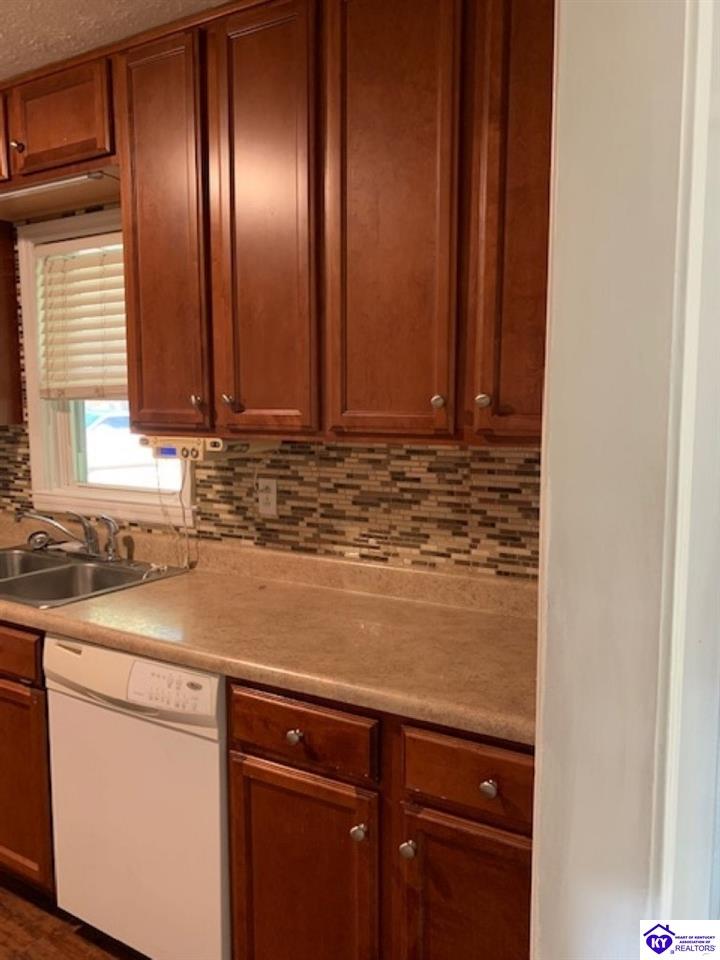 Listing Picture 152 Cecil Blair Road Columbia, KY 42728 MLS HK10049835