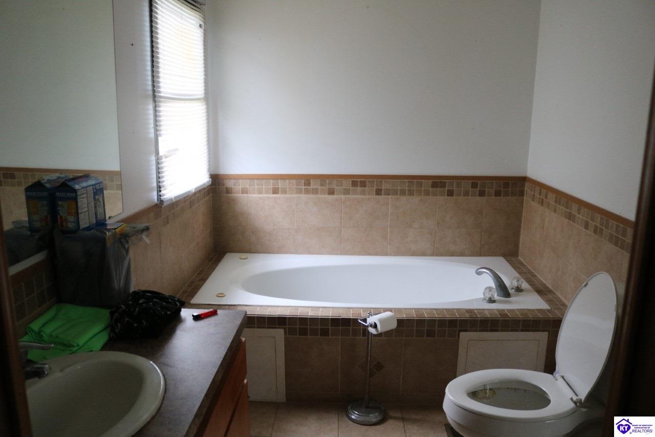 Listing Picture 407 Boone Road Rineyville, KY 40162 MLS HK10050209