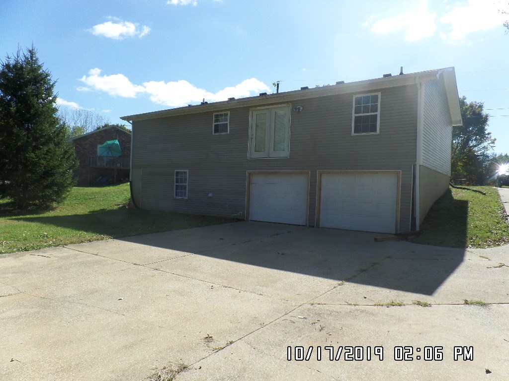 Listing Picture 102 Wedgewood Court Radcliff, KY 40160 MLS HK10050299